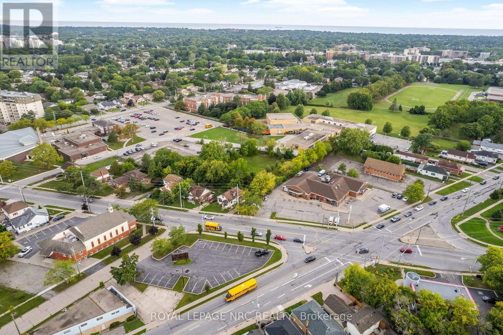 397-403 Carlton Street, St. Catharines, Ontario  L2M 4W7 - Photo 8 - X12611990