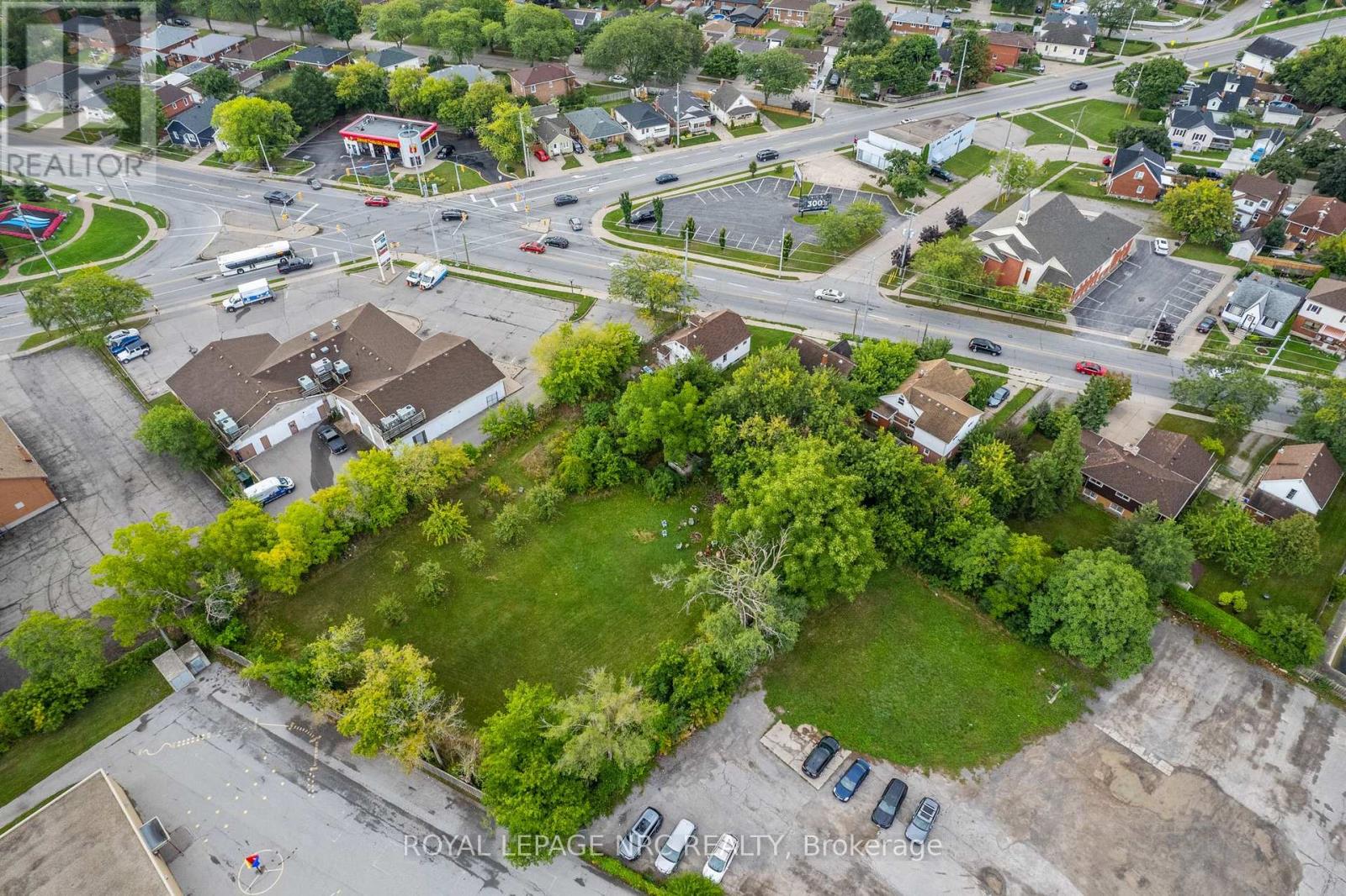 397-403 Carlton Street, St. Catharines, Ontario  L2M 4W7 - Photo 6 - X12611994