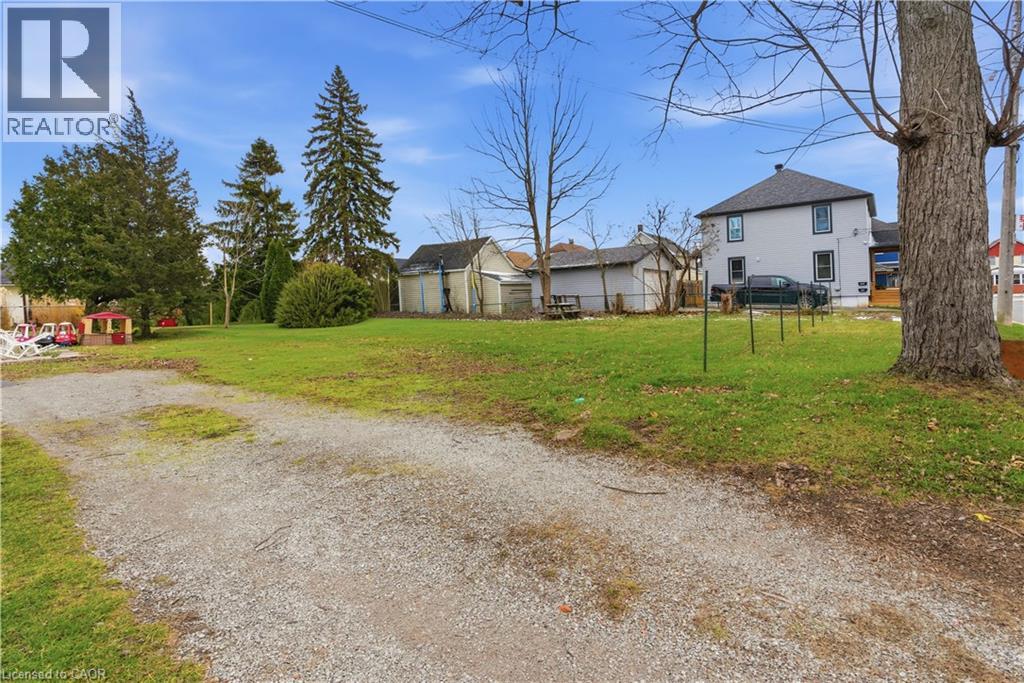 11 Patsy Avenue, Welland, Ontario  L3B 3M1 - Photo 24 - 40792924