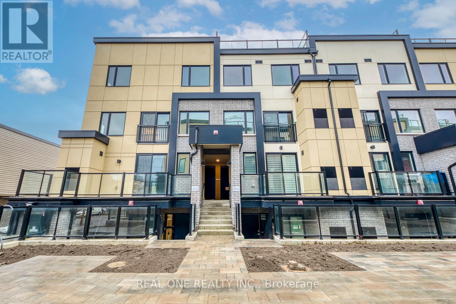 C221 - 1660 VICTORIA PARK AVENUE, Toronto, Ontario