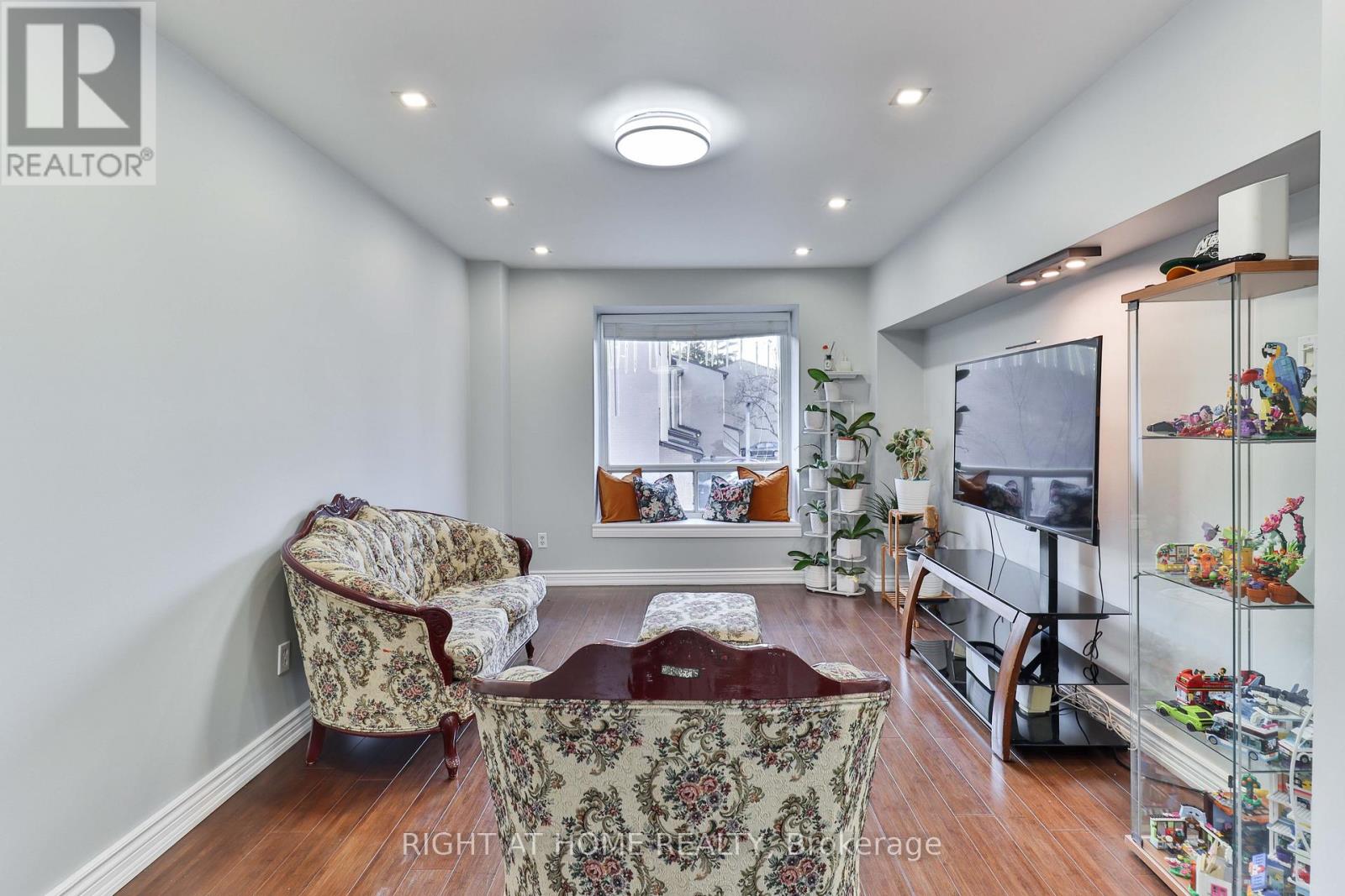 255 - 55 Collinsgrove Road, Toronto, Ontario M1E 4Z2 - Photo 9 - E12611998