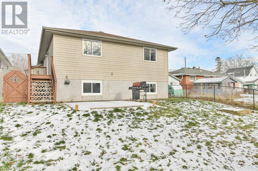 20 Terance Street, Quinte West, Ontario  K8V 5L5 - Photo 29 - X12608918