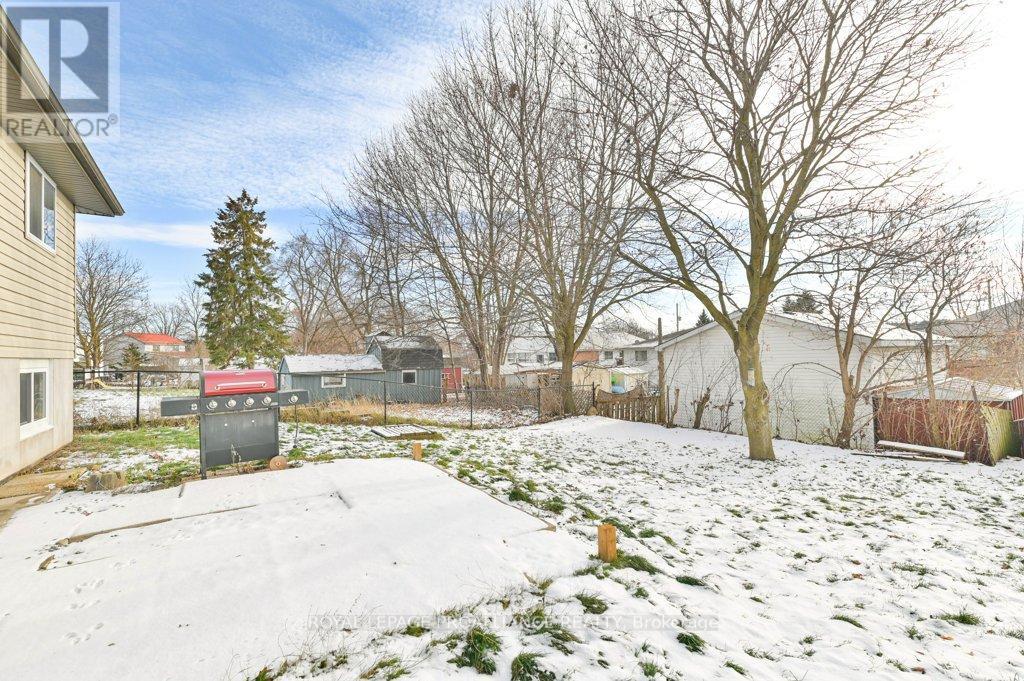 20 Terance Street, Quinte West, Ontario  K8V 5L5 - Photo 27 - X12608918