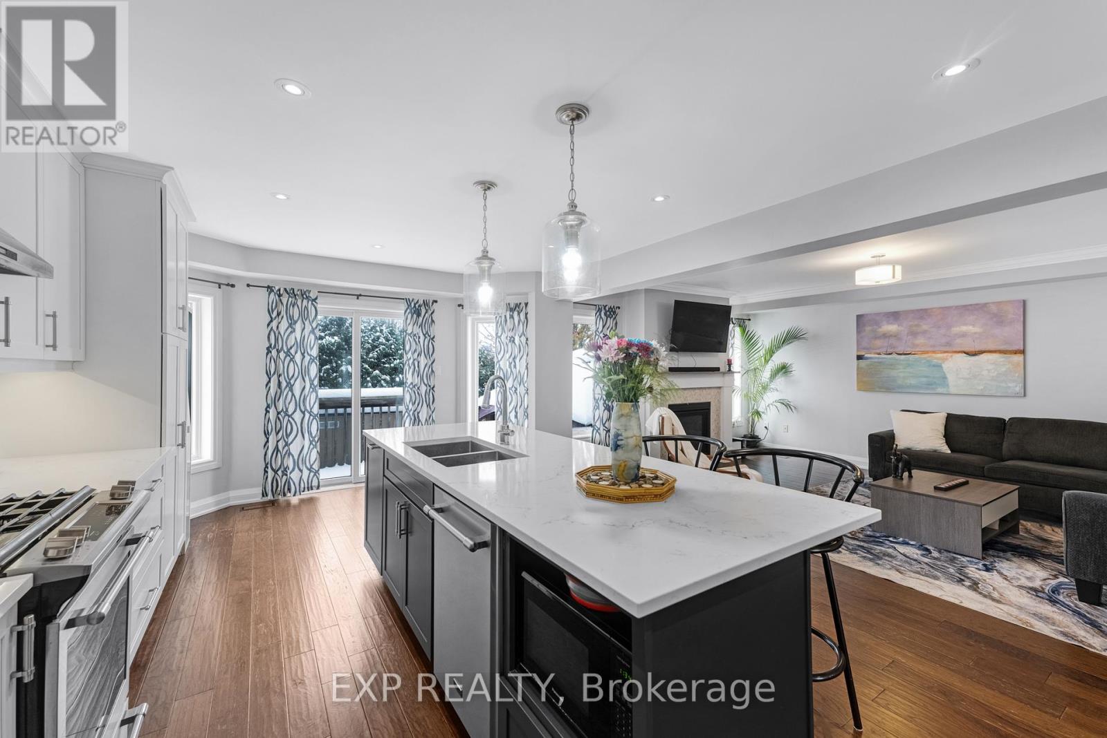 35 Viscount Way, East Gwillimbury (Mt Albert), Ontario  L0G 1M0 - Photo 11 - N12611970