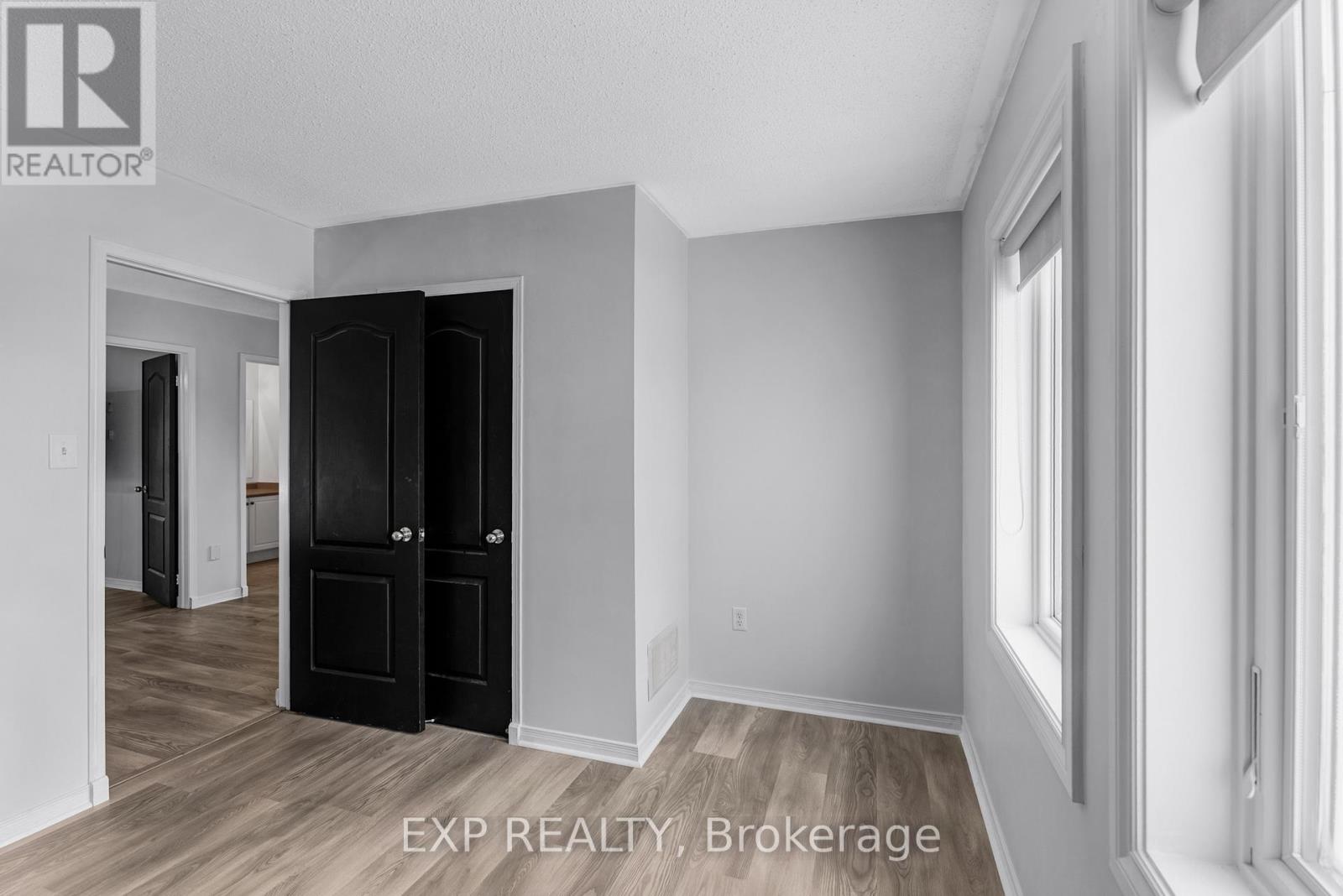 35 Viscount Way, East Gwillimbury (Mt Albert), Ontario  L0G 1M0 - Photo 25 - N12611970