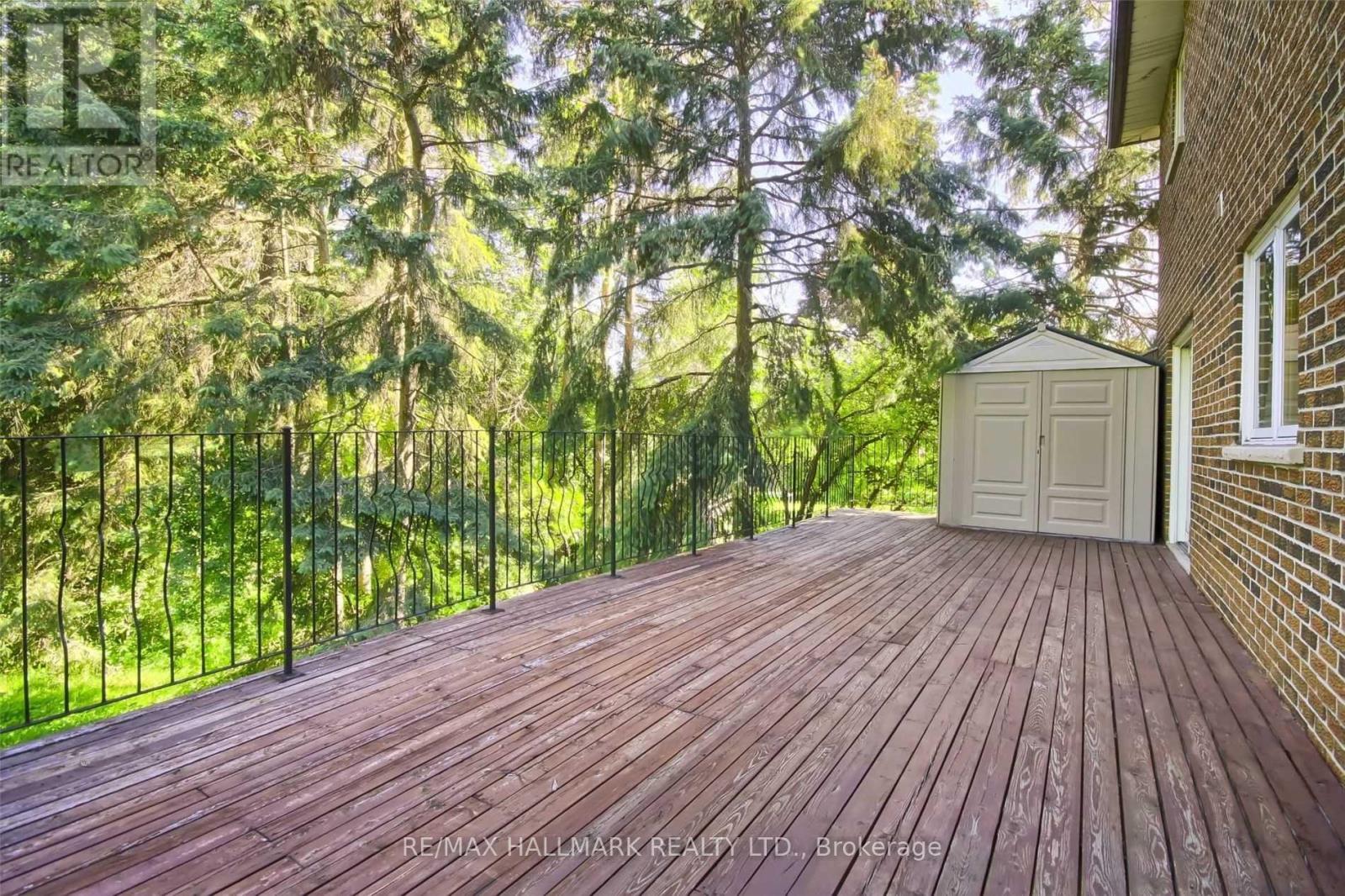 29 Rosegarden Crescent, Richmond Hill, Ontario  L4E 2P4 - Photo 16 - N12611972