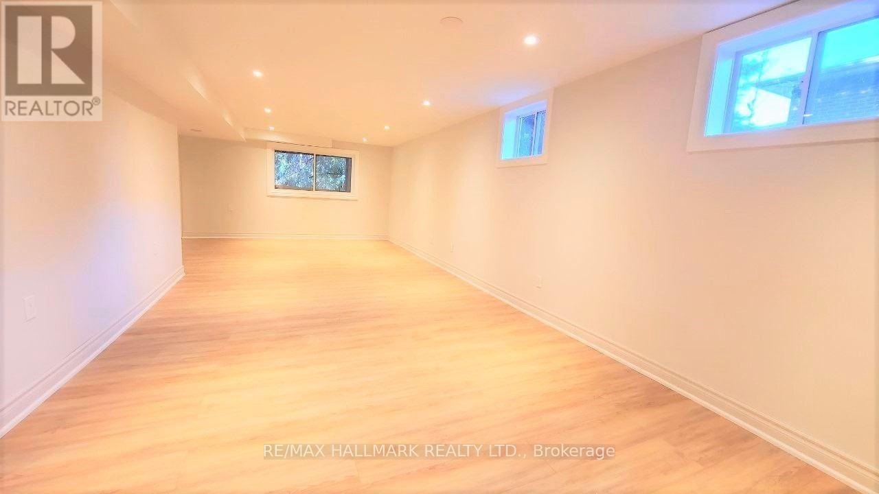 29 Rosegarden Crescent, Richmond Hill, Ontario  L4E 2P4 - Photo 34 - N12611972