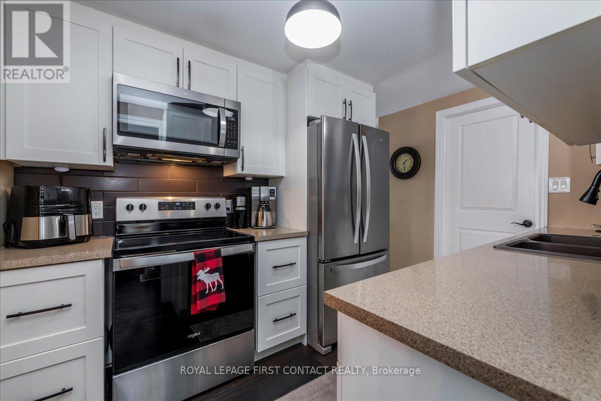 10 South Boulevard, Innisfil, Ontario  L9S 1L7 - Photo 8 - N12611986