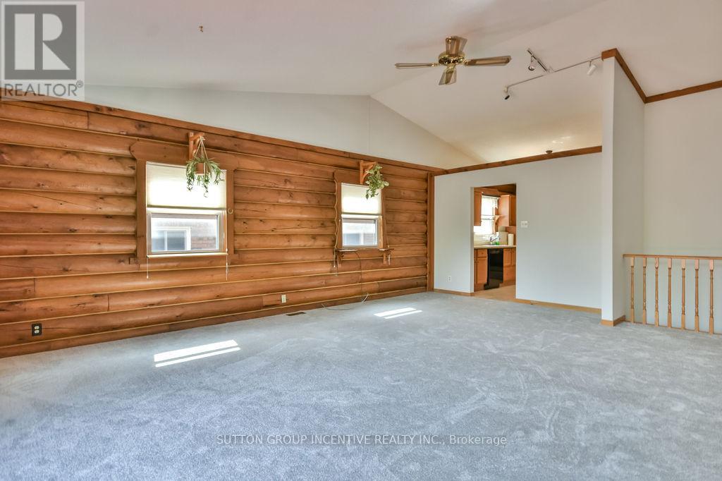 199 Anne Street N, Barrie (Sunnidale), Ontario  L4N 4T4 - Photo 9 - S12611956