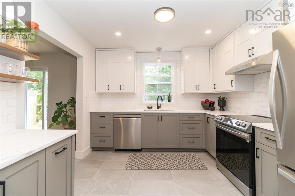 2892 Connaught Avenue, Halifax Peninsula, Nova Scotia  B3L 3A1 - Photo 10 - 202523146