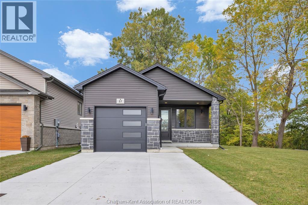 57 Baffin Way, Chatham, Ontario N7L 0C4 - Photo 3 - 25028527