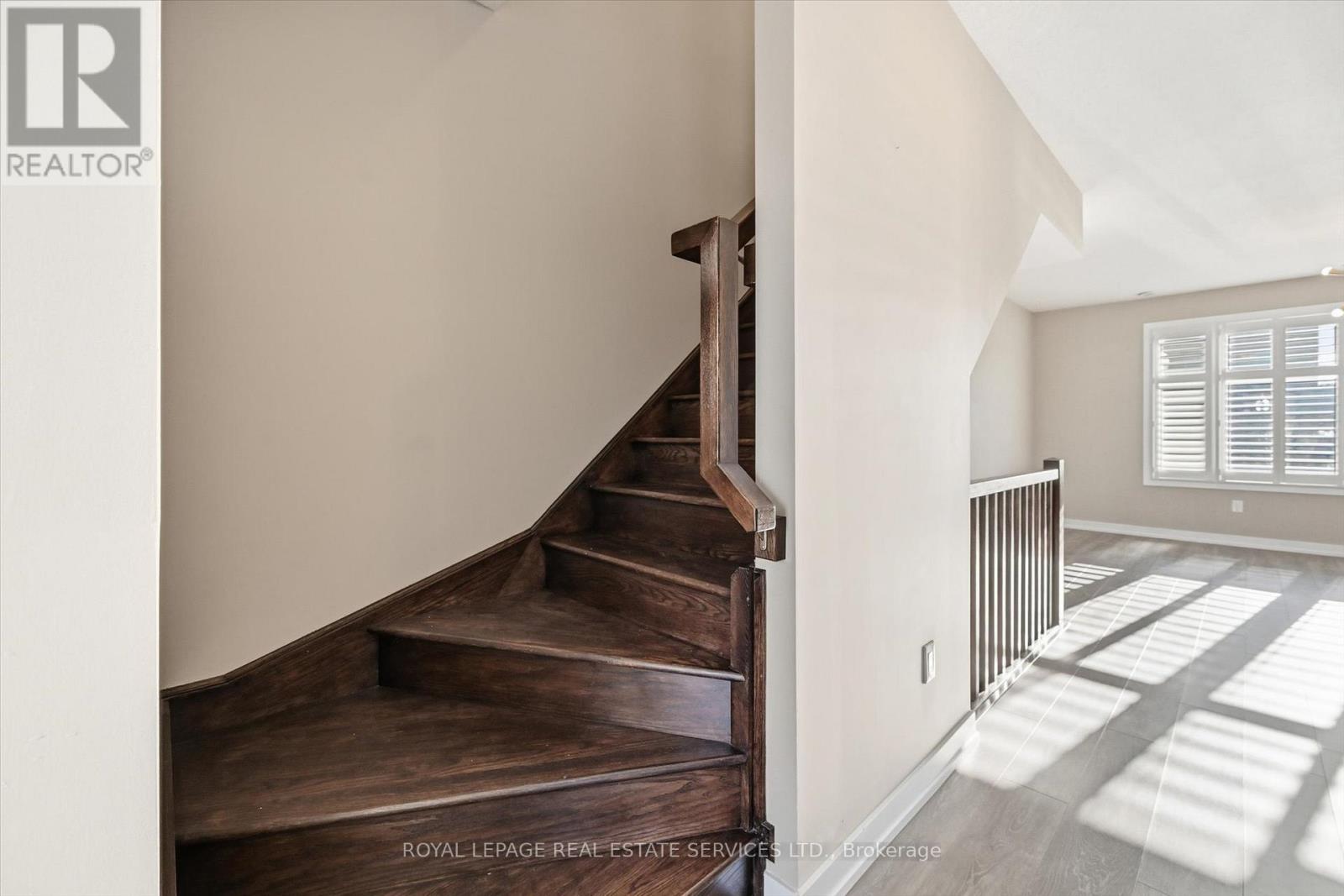 85 Esplanade Lane, Grimsby, Ontario  L3M 0H2 - Photo 25 - X12611954