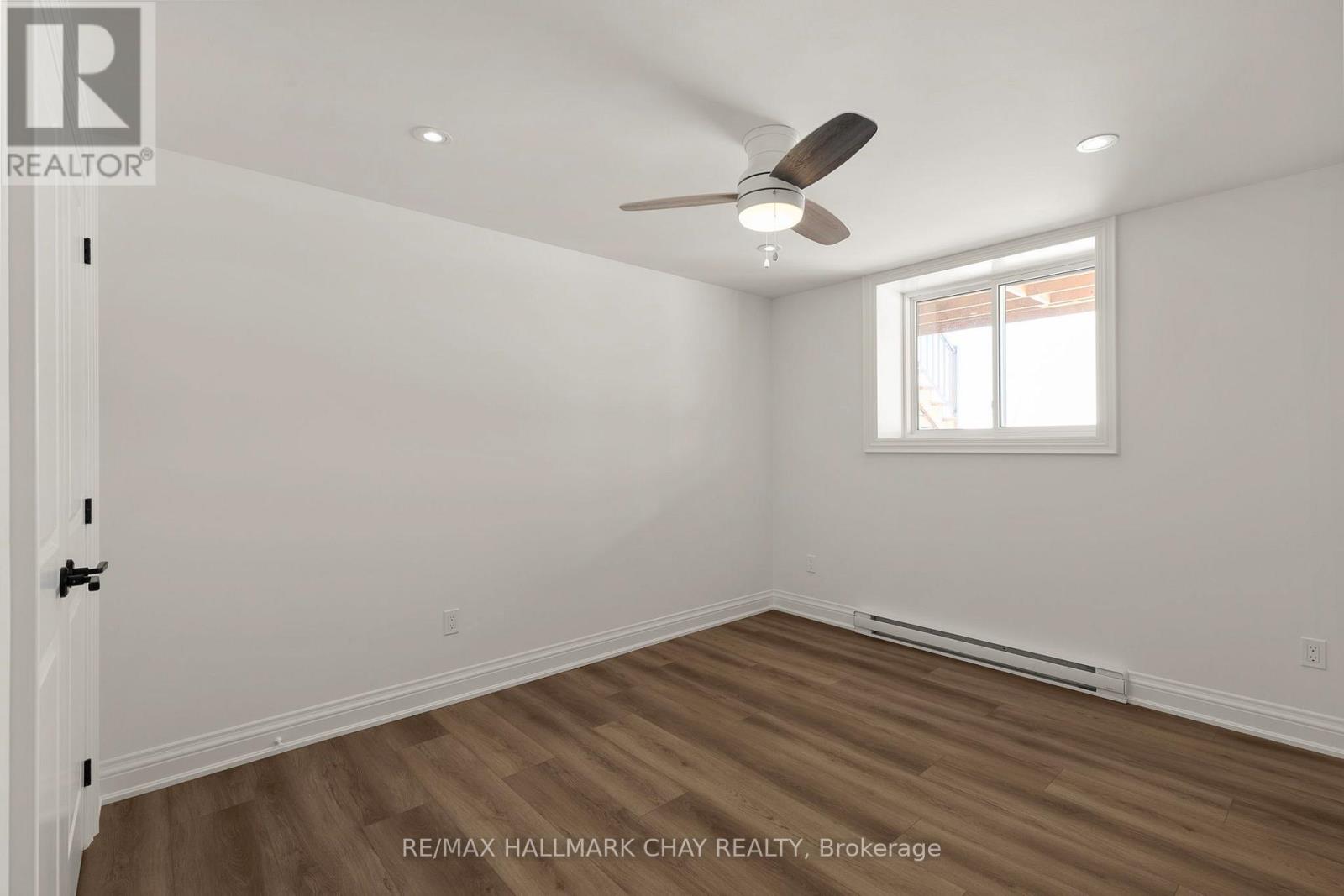 930 Marshall Road, Tiny, Ontario  L0K 2E1 - Photo 34 - S12581404