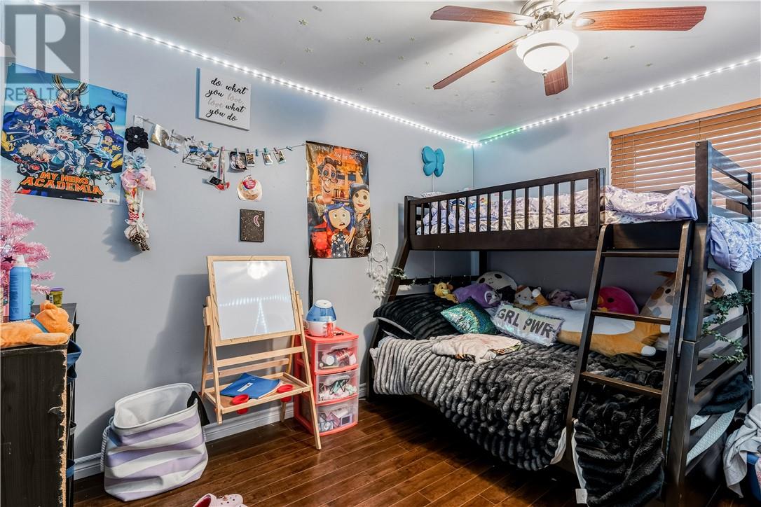 1568 Lakeshore Drive, Val Caron, Ontario  P3N 1L3 - Photo 12 - 2125874