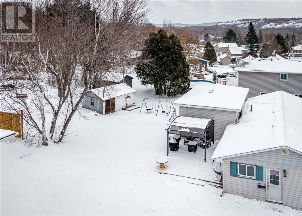 1568 Lakeshore Drive, Val Caron, Ontario  P3N 1L3 - Photo 22 - 2125874