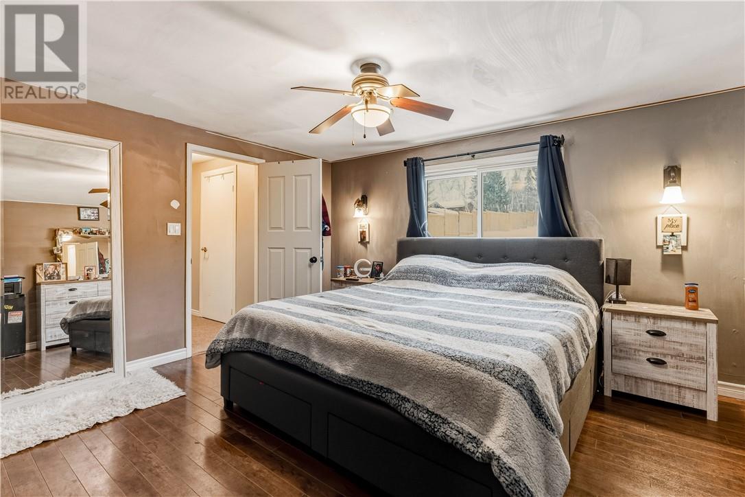 1568 Lakeshore Drive, Val Caron, Ontario  P3N 1L3 - Photo 9 - 2125874