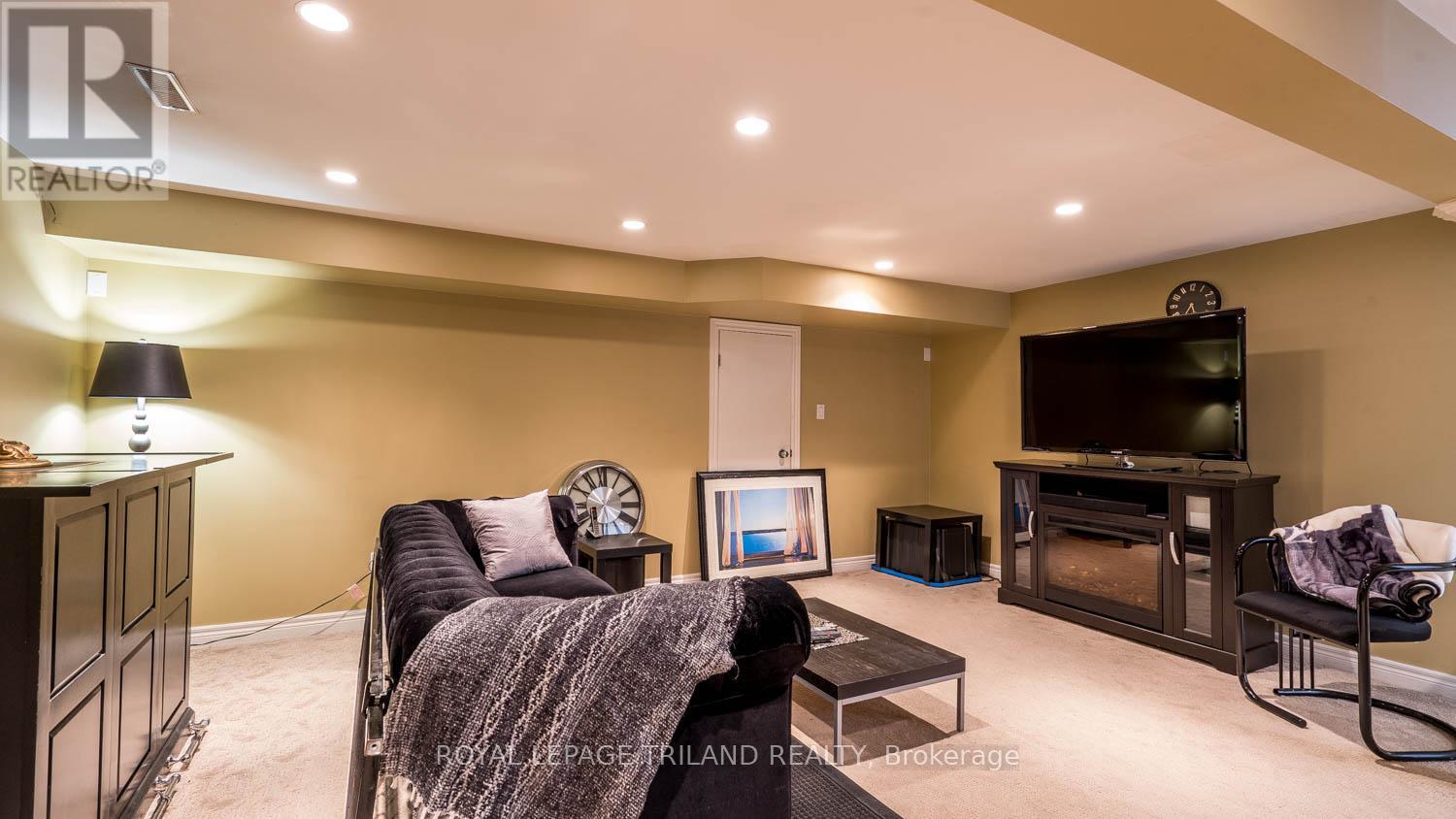 226 Rainbow Avenue, London East, Ontario  N5W 4W1 - Photo 13 - X12612008