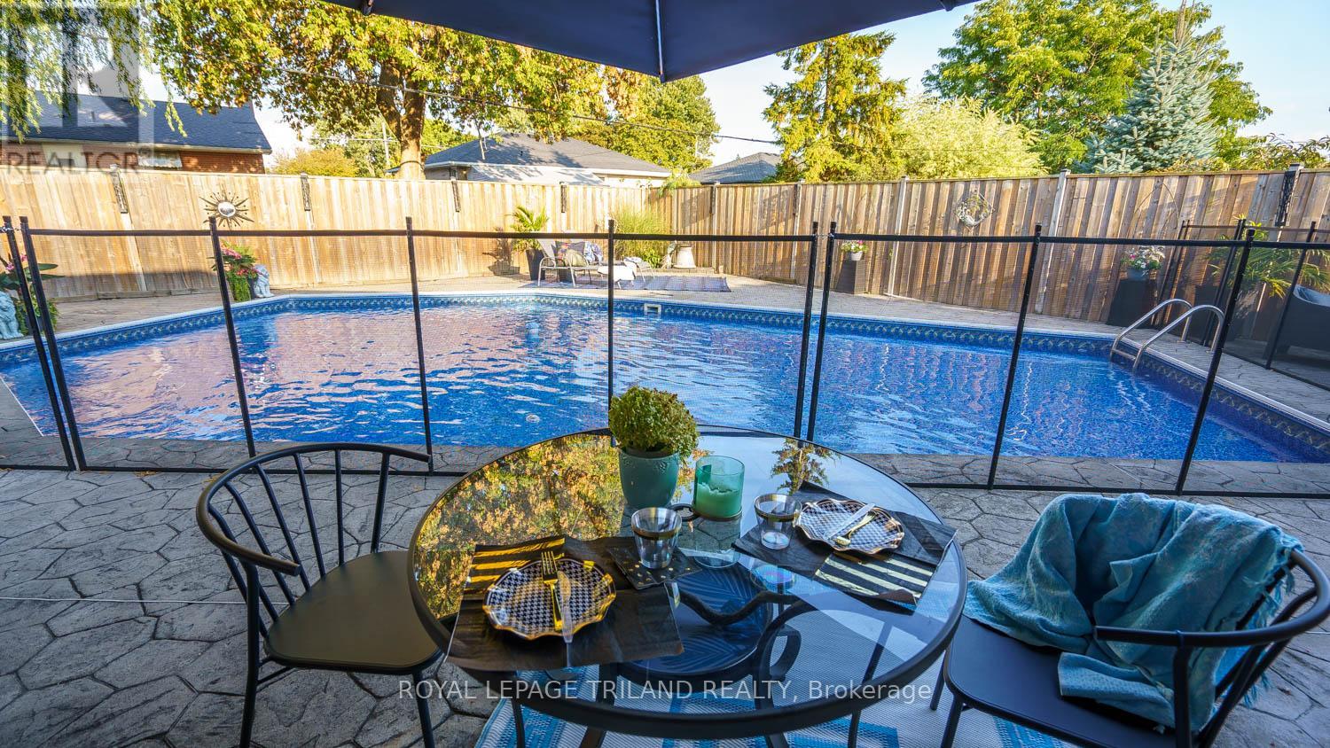 226 Rainbow Avenue, London East, Ontario  N5W 4W1 - Photo 26 - X12612008