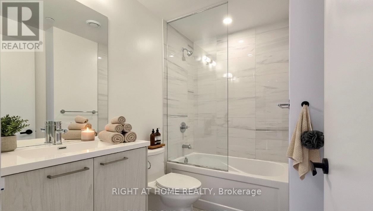 811 - 8 Interchange Way, Vaughan, Ontario  L4K 0P8 - Photo 9 - N12611506