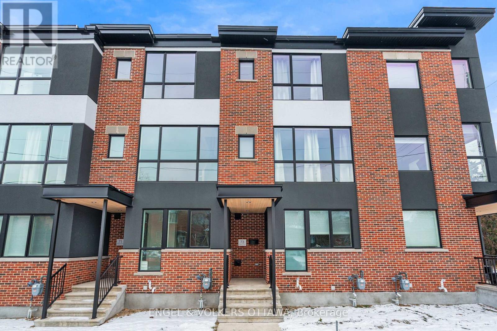 73 Parent Avenue, Ottawa, Ontario  K1N 0E6 - Photo 2 - X12432920