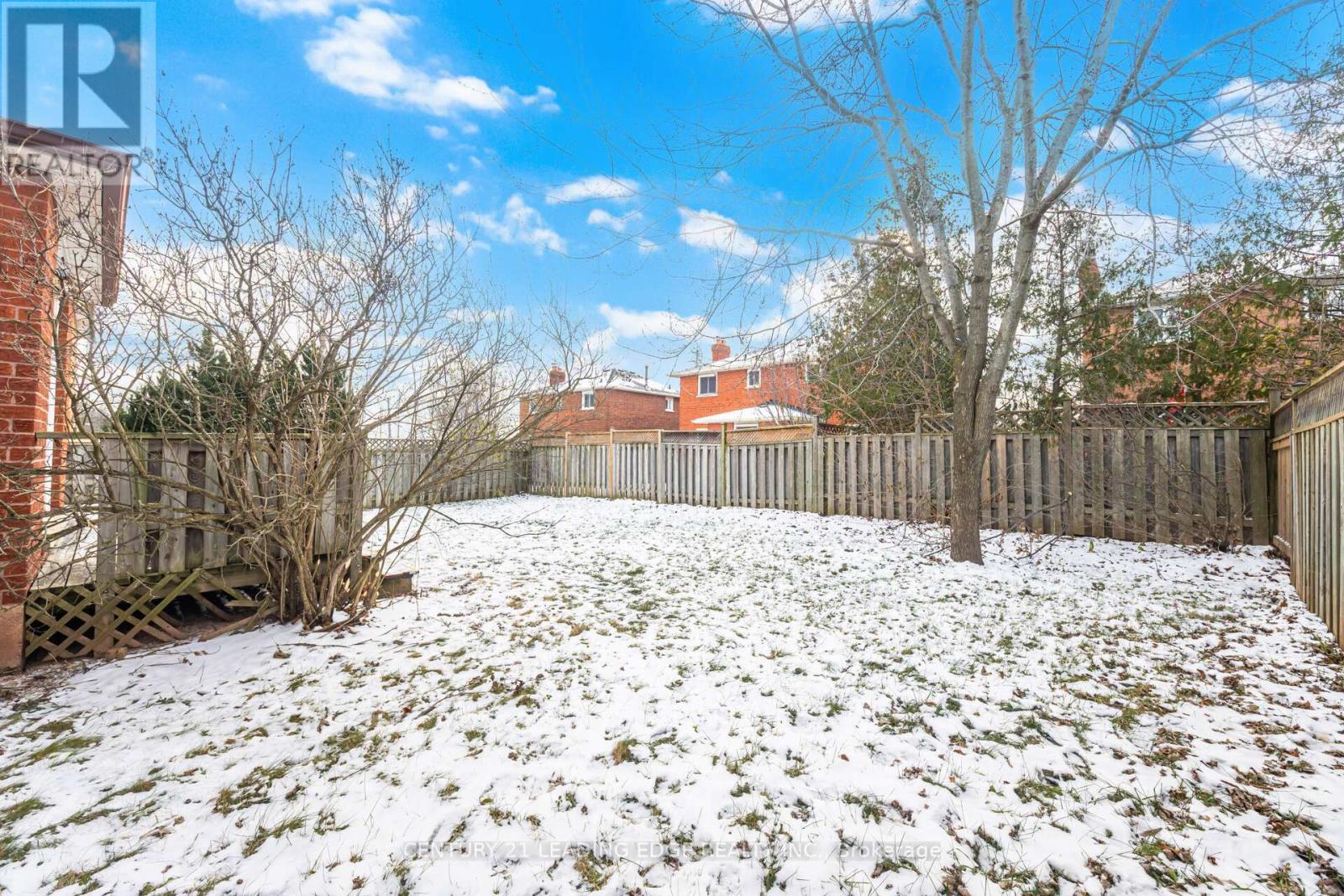 260 Old Orchard Circle, Oakville, Ontario L6H 4N7 - Photo 32 - W12610350