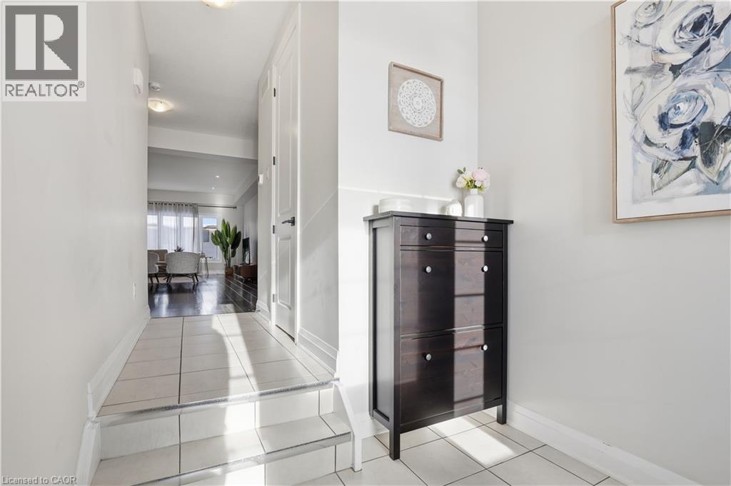 592 Mayapple Street, Waterloo, Ontario  N2V 0E3 - Photo 6 - 40791996