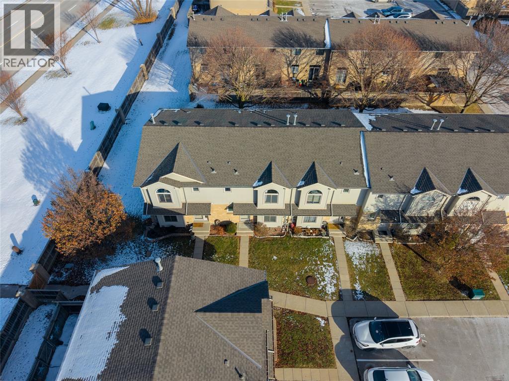 27 York Crescent Unit# 74, Sarnia, Ontario  N7S 6H9 - Photo 26 - 25031413