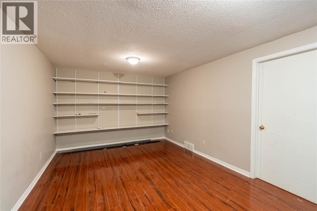 27 York Crescent Unit# 74, Sarnia, Ontario  N7S 6H9 - Photo 22 - 25031413