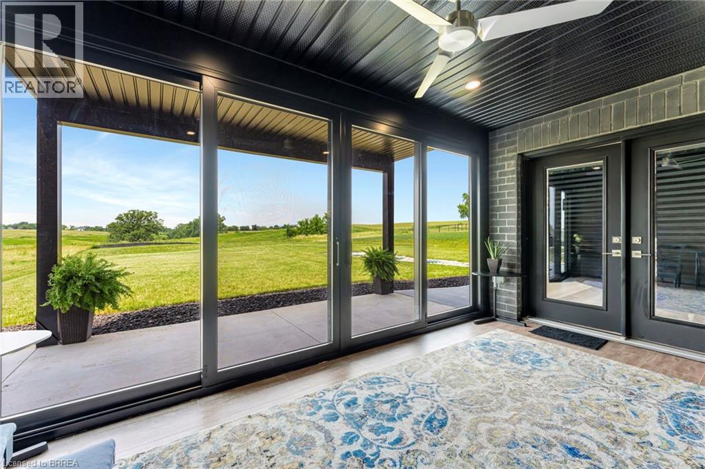 14 Hudson Drive, Brantford, Ontario  N3T 5L7 - Photo 48 - 40792804