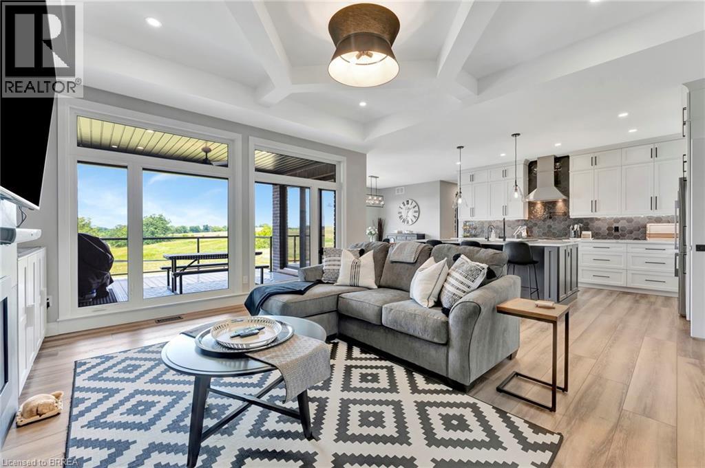 14 Hudson Drive, Brantford, Ontario  N3T 5L7 - Photo 7 - 40792804