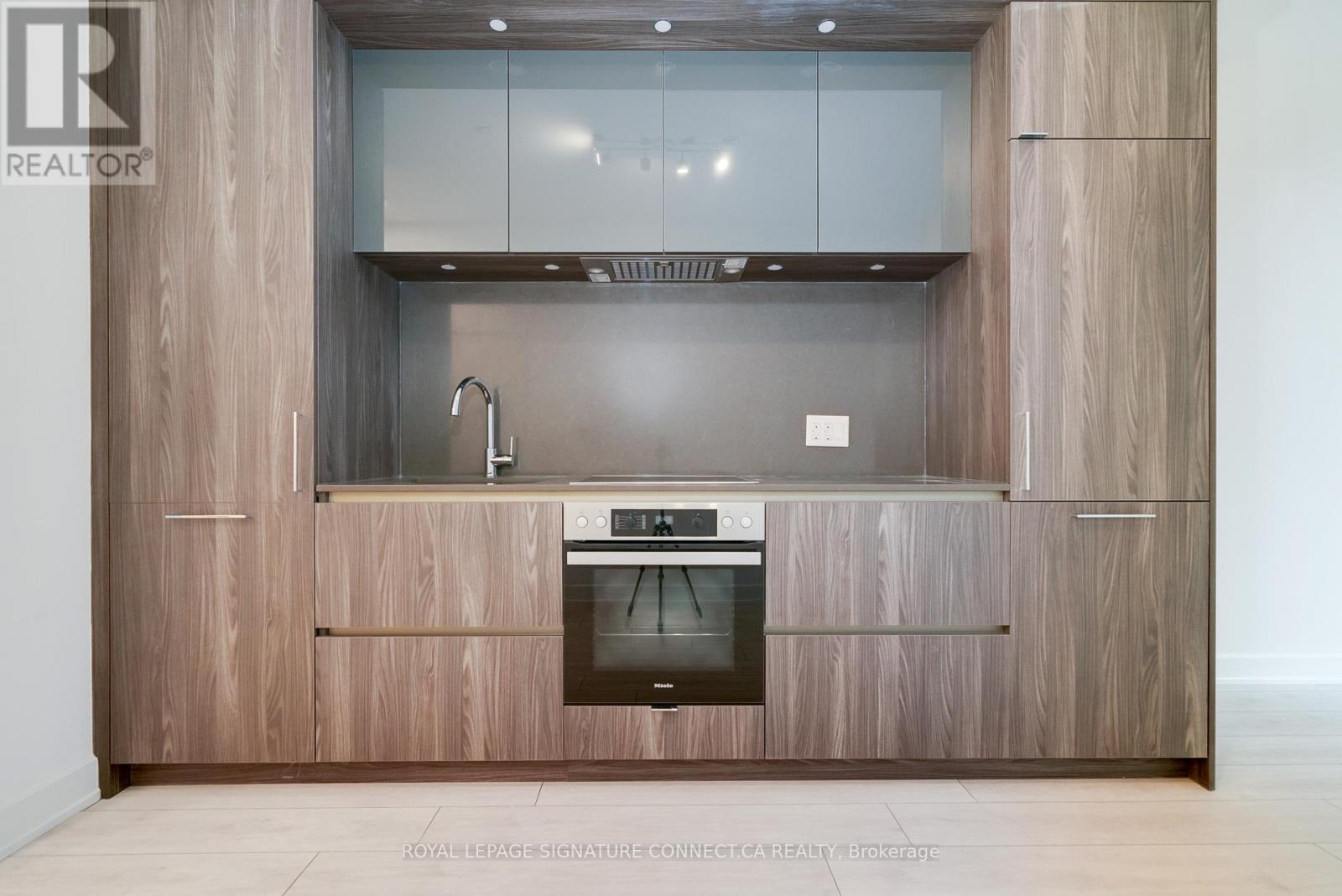 317 - 15 Mercer Street, Toronto, Ontario  M5V 1H2 - Photo 10 - C12612018