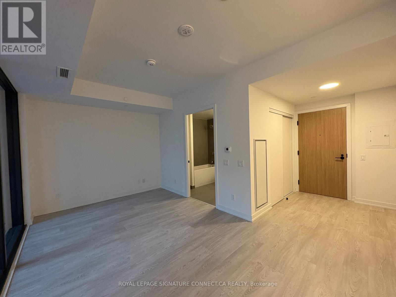 302 - 35 Parliament Street, Toronto, Ontario  M5A 1G1 - Photo 3 - C12612050