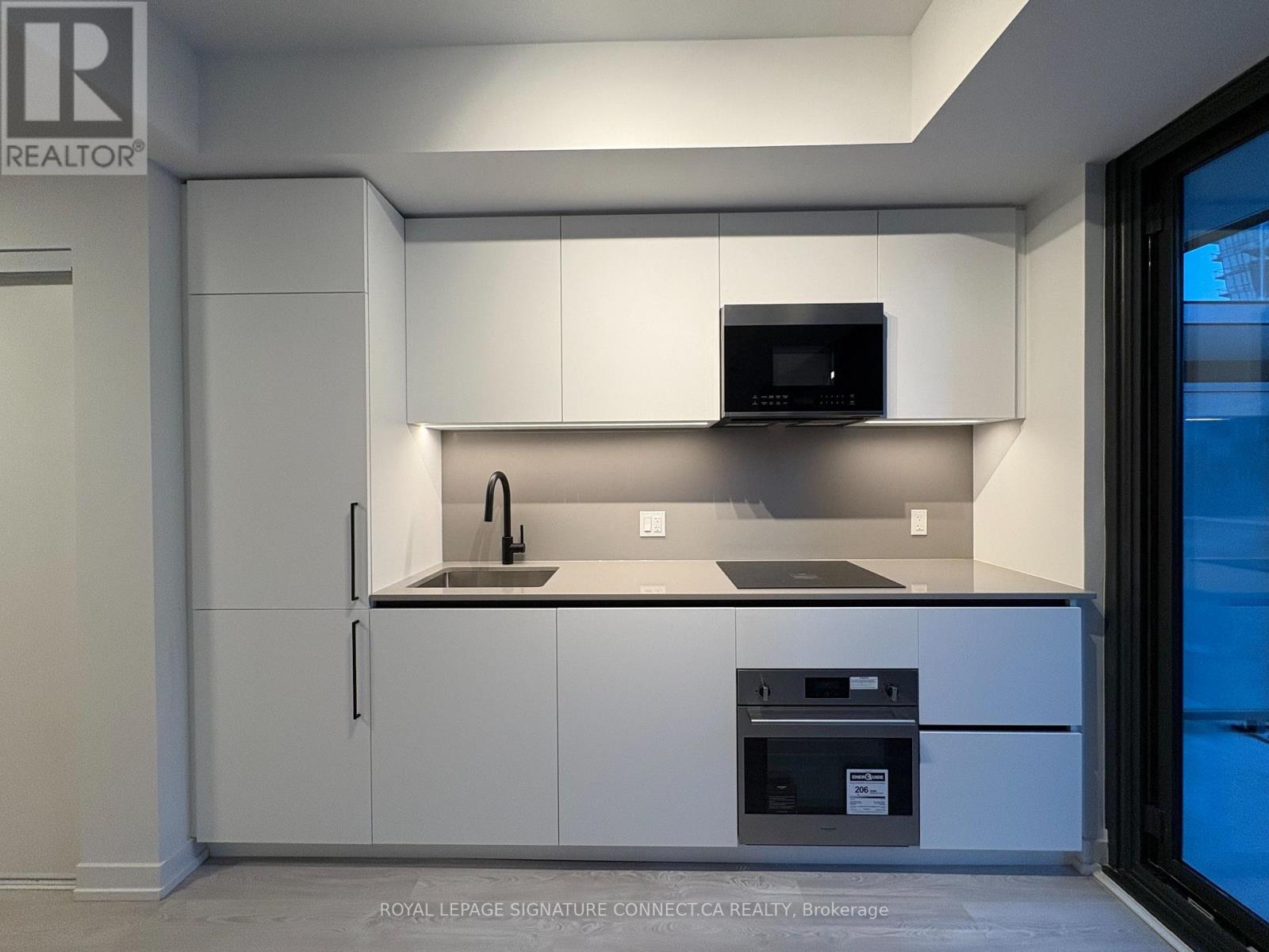 302 - 35 Parliament Street, Toronto, Ontario  M5A 1G1 - Photo 6 - C12612050