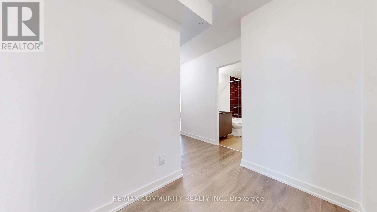 1003 - 2033 Kennedy Road, Toronto, Ontario  M1T 0B9 - Photo 9 - E12612056