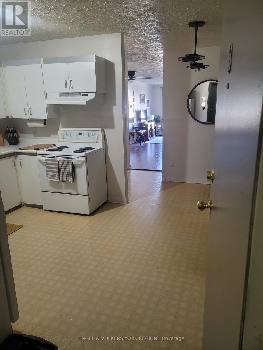 3 - 86 Curtis Street, Essa, Ontario  L0M 1B2 - Photo 10 - N12492988