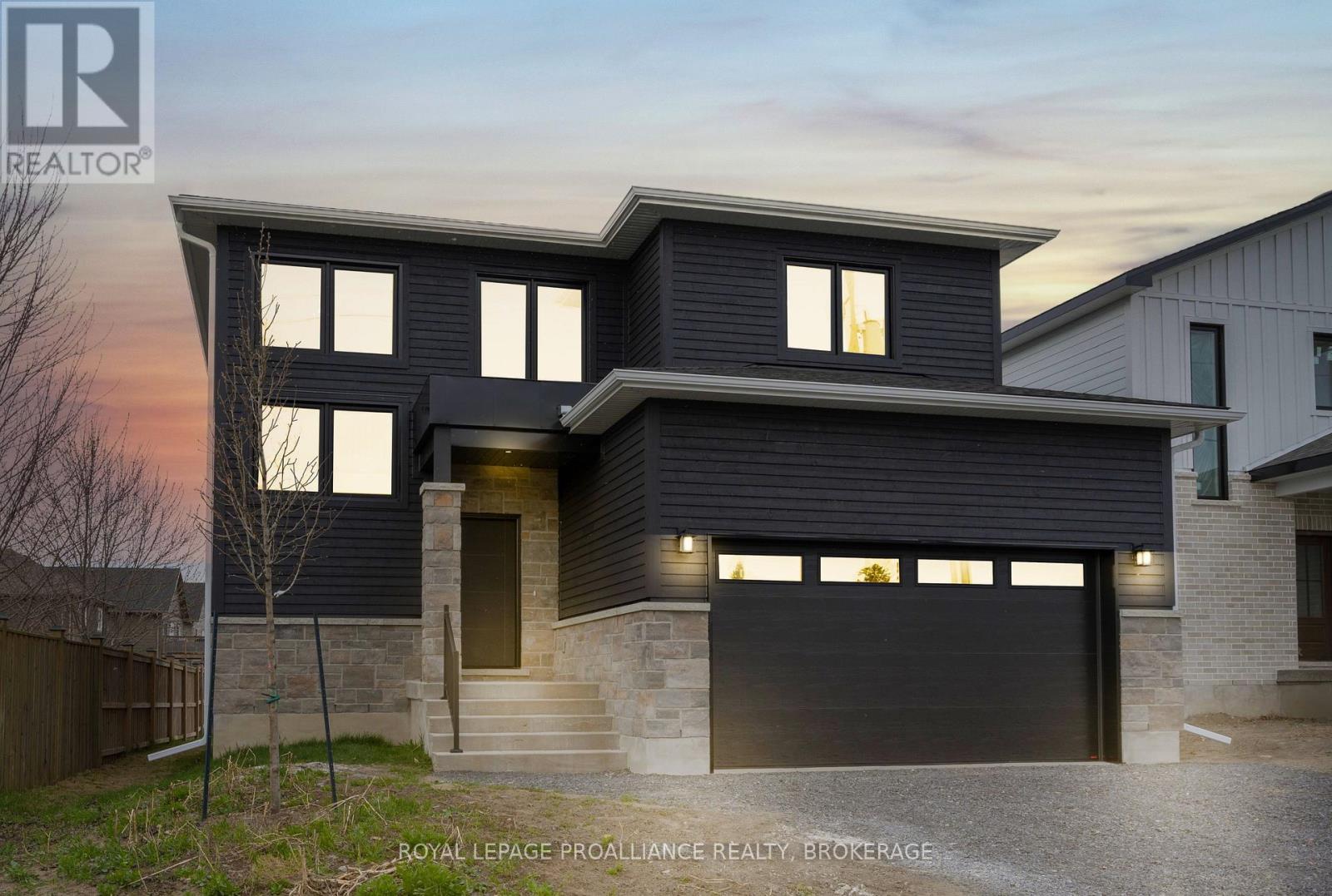 2 Park Crescent, Loyalist, Ontario  K7N 0C2 - Photo 37 - X12512806