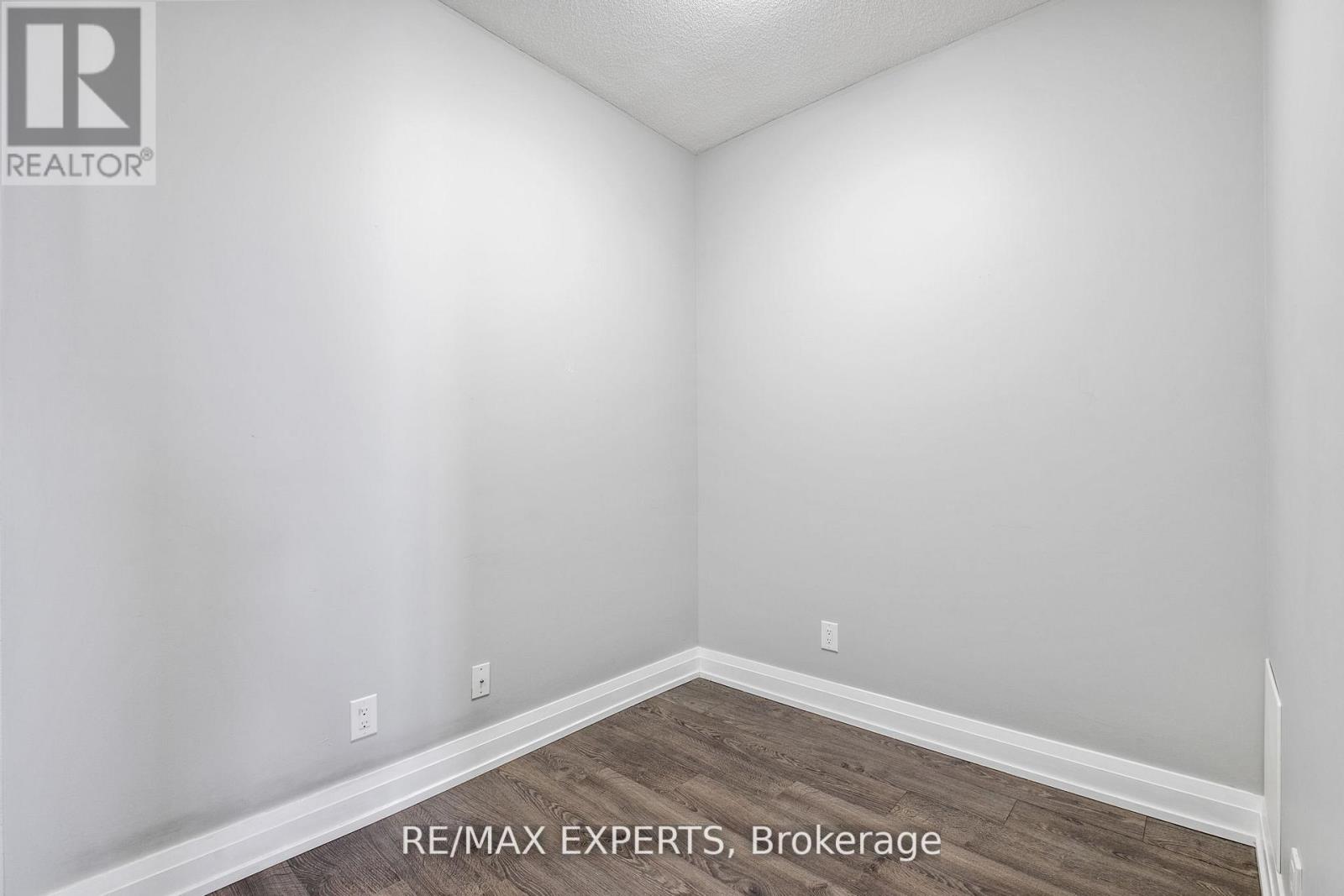 2807 - 3700 Hwy 7 Road, Vaughan, Ontario  L4L 0G8 - Photo 3 - N12612030