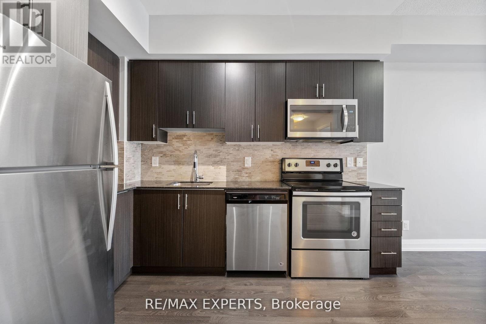 2807 - 3700 Hwy 7 Road, Vaughan, Ontario  L4L 0G8 - Photo 8 - N12612030