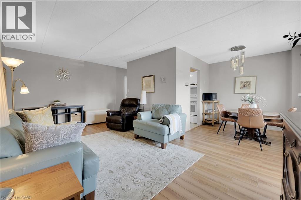 198 Scott Street Unit# 220, St. Catharines, Ontario  L2N 5T3 - Photo 3 - 40792948