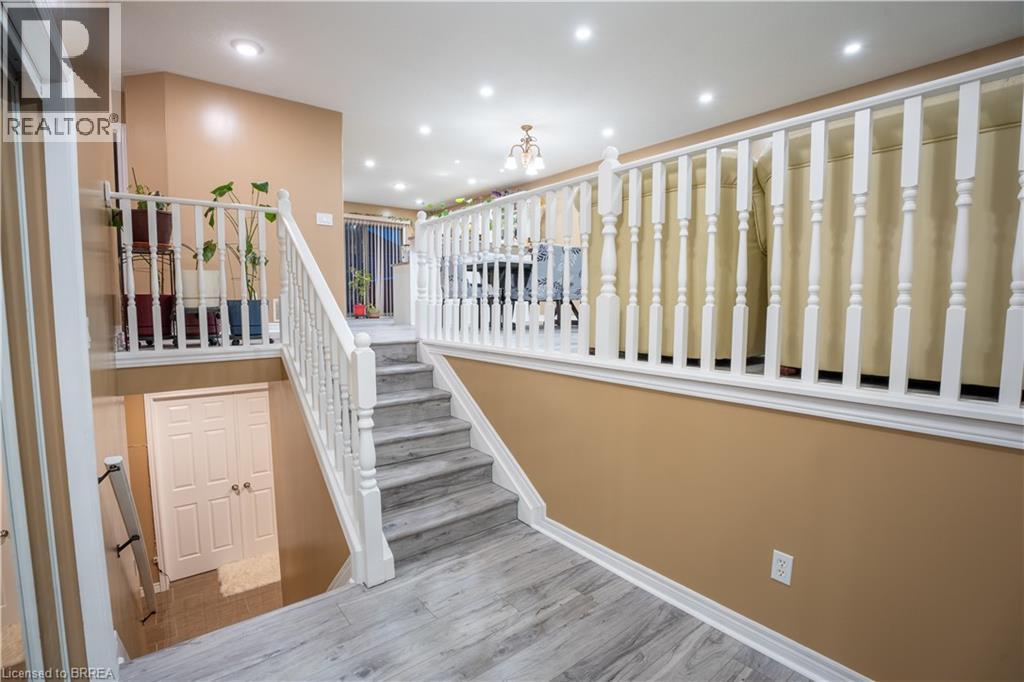 53 Mission Road, Brantford, Ontario  N3S 0A3 - Photo 14 - 40788587