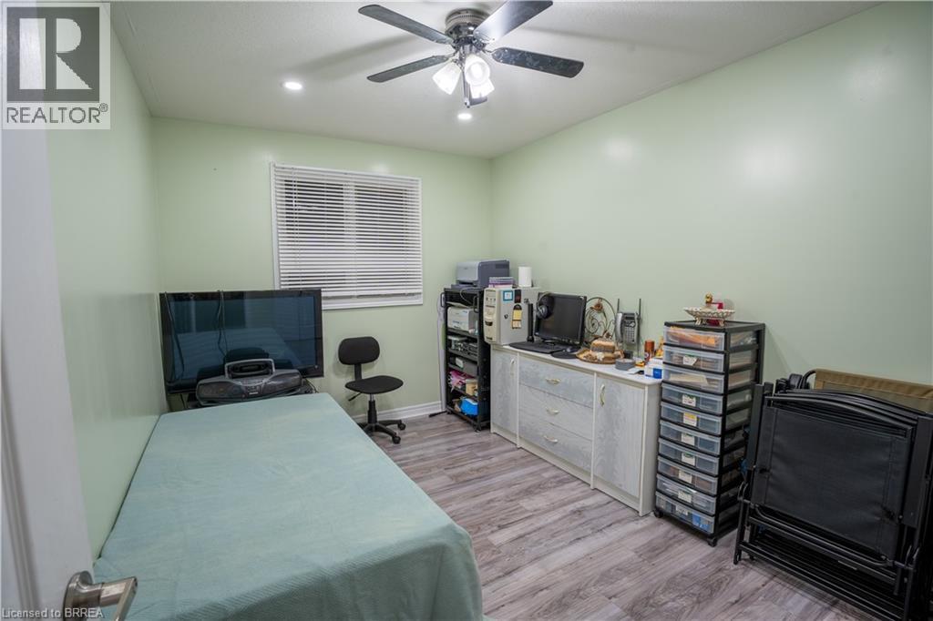 53 Mission Road, Brantford, Ontario  N3S 0A3 - Photo 28 - 40788587