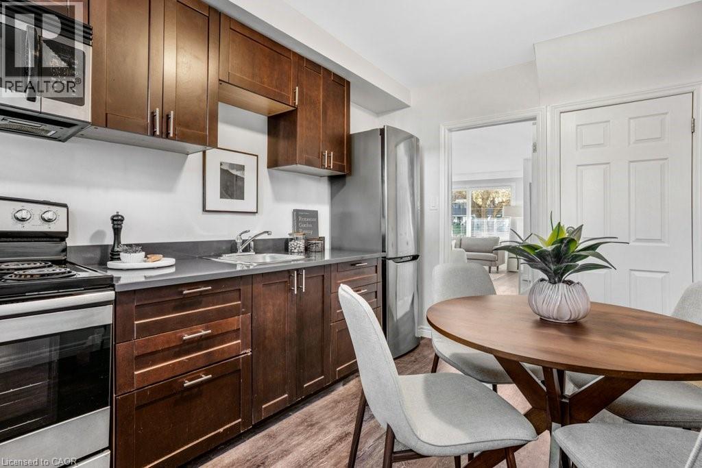 262 Westcourt Place, Waterloo, Ontario  N2L 2R7 - Photo 16 - 40771584