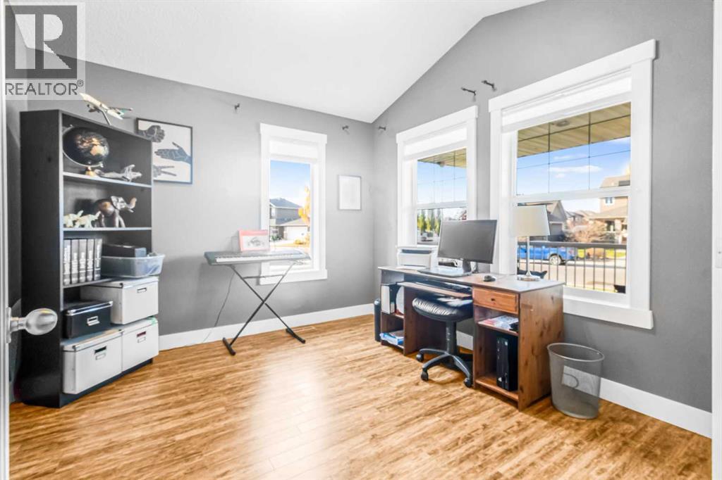 811 Boulder Creek Drive Se, Langdon, Alberta  T0J 1X3 - Photo 5 - A2265702