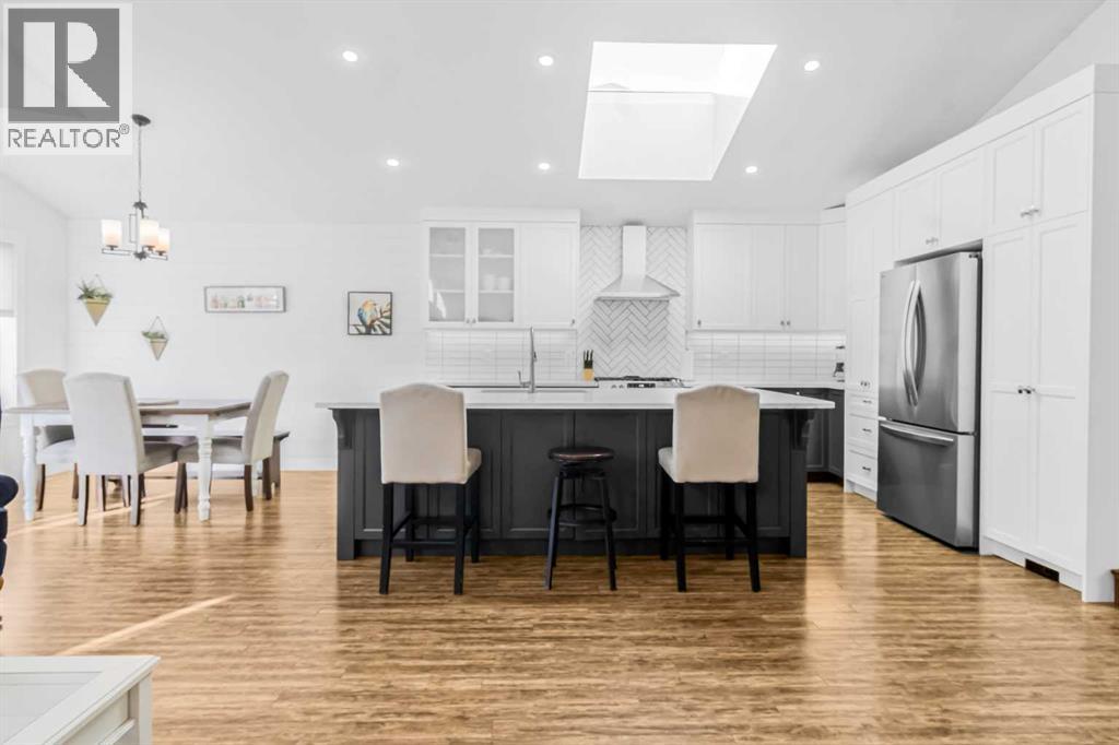 811 Boulder Creek Drive Se, Langdon, Alberta  T0J 1X3 - Photo 12 - A2265702