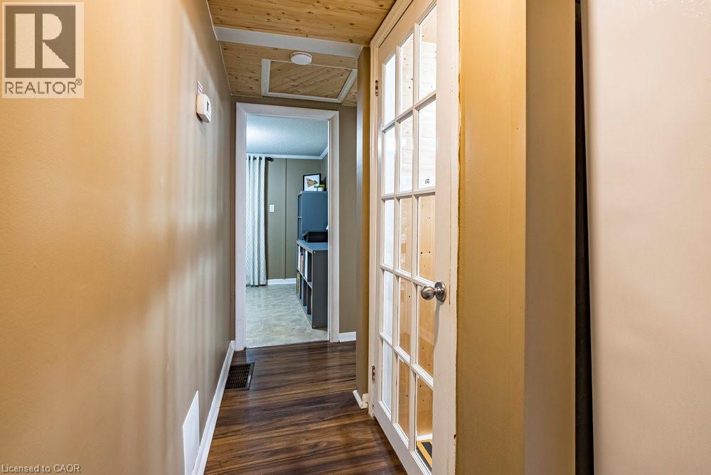 6 Begue Street, Dundas, Ontario  L9H 2N2 - Photo 15 - 40786972