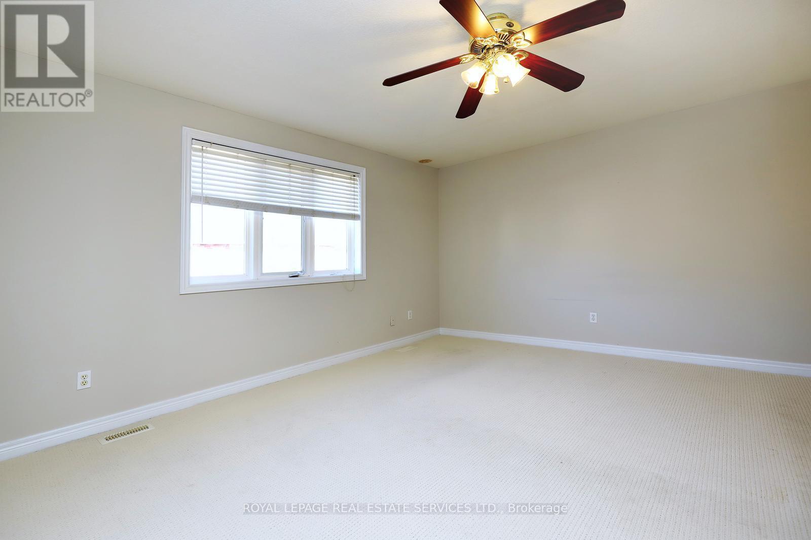 5229 Autumn Harvest Way, Burlington, Ontario  L7L 7J5 - Photo 20 - W12612038