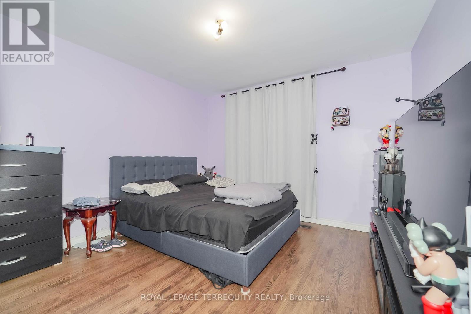 Upper - 95 Stanley Road, Toronto, Ontario  M3N 1C3 - Photo 25 - W12612040