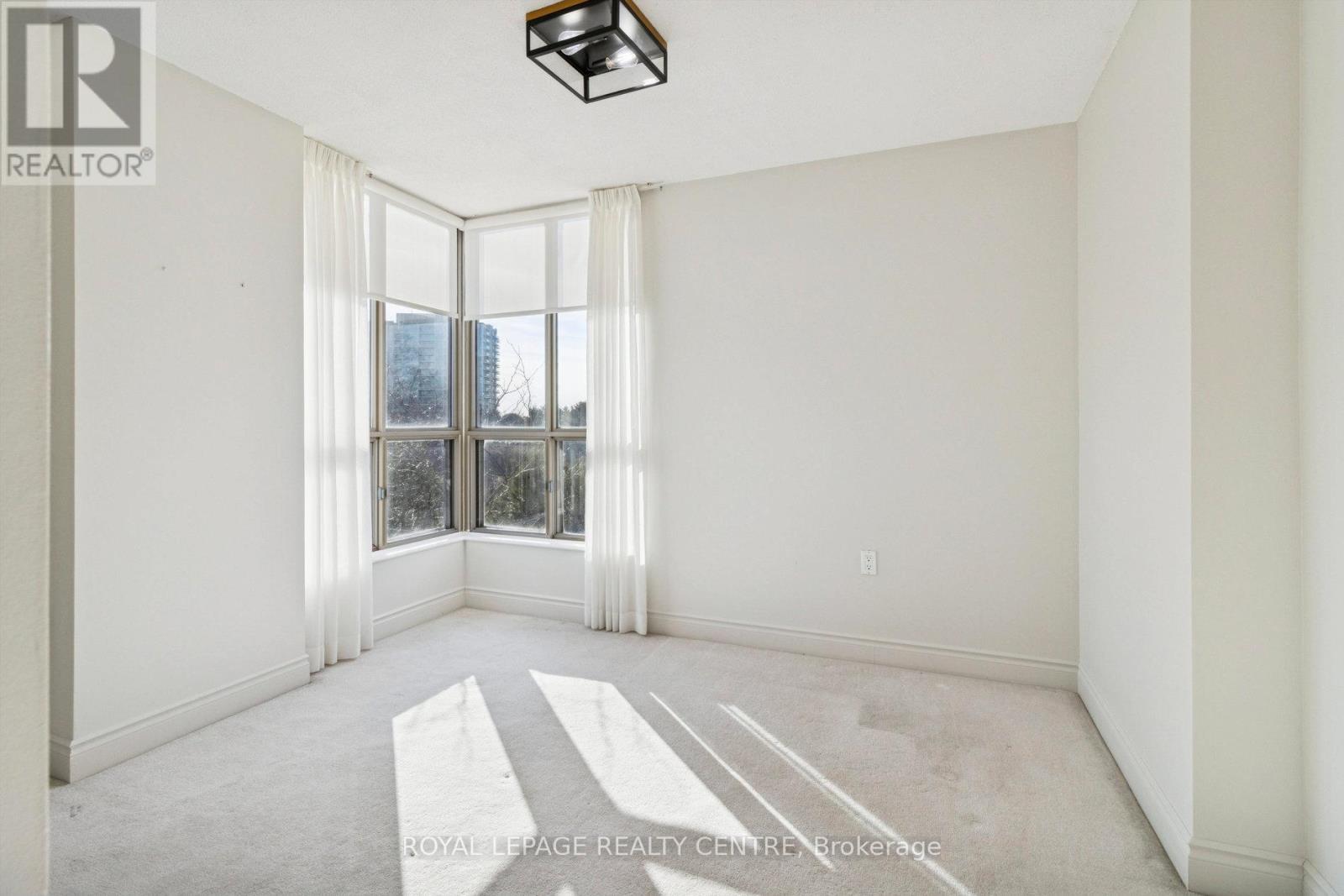 510 - 1110 Walden Circle, Mississauga, Ontario  L5J 4R3 - Photo 11 - W12612066