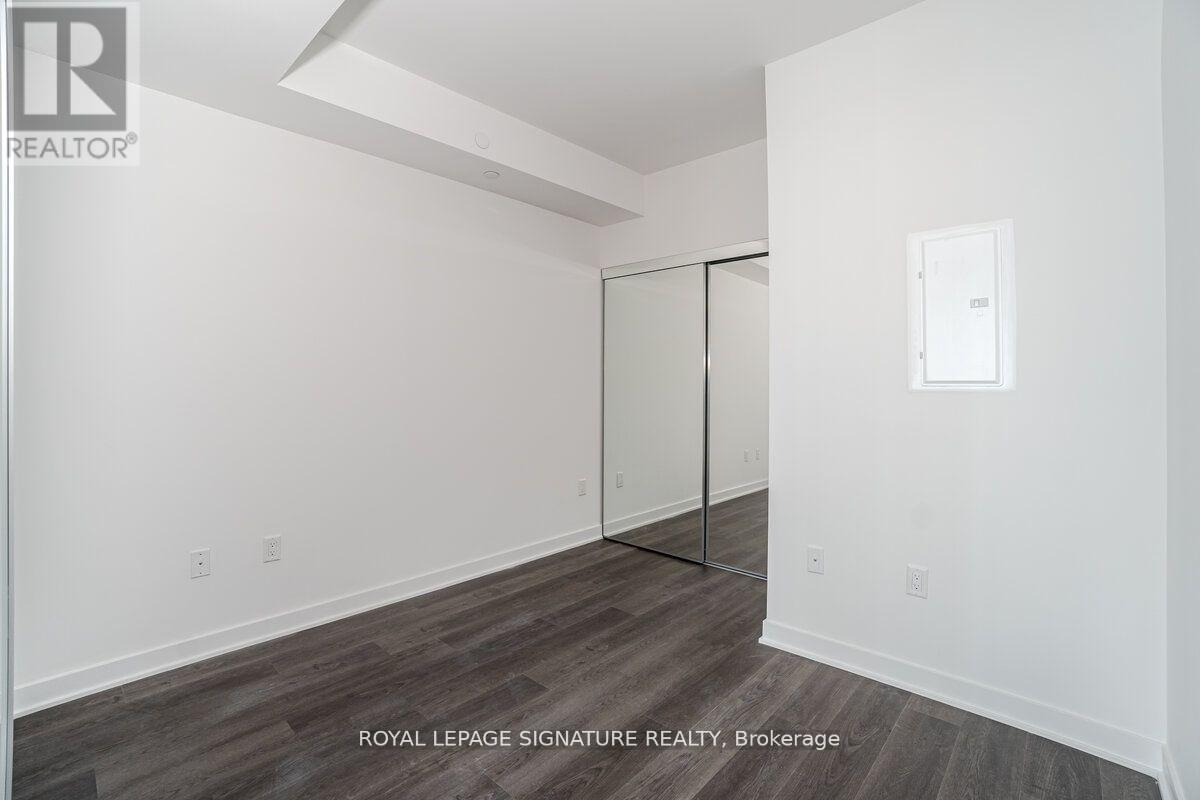 217 - 3900 Confederation Parkway, Mississauga, Ontario  L5B 0M3 - Photo 14 - W12612070