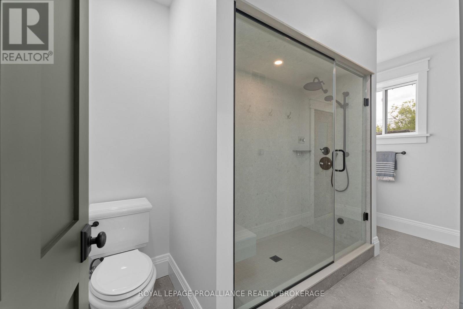 514 Caton Road, Loyalist, Ontario  K0H 1G0 - Photo 40 - X12485311